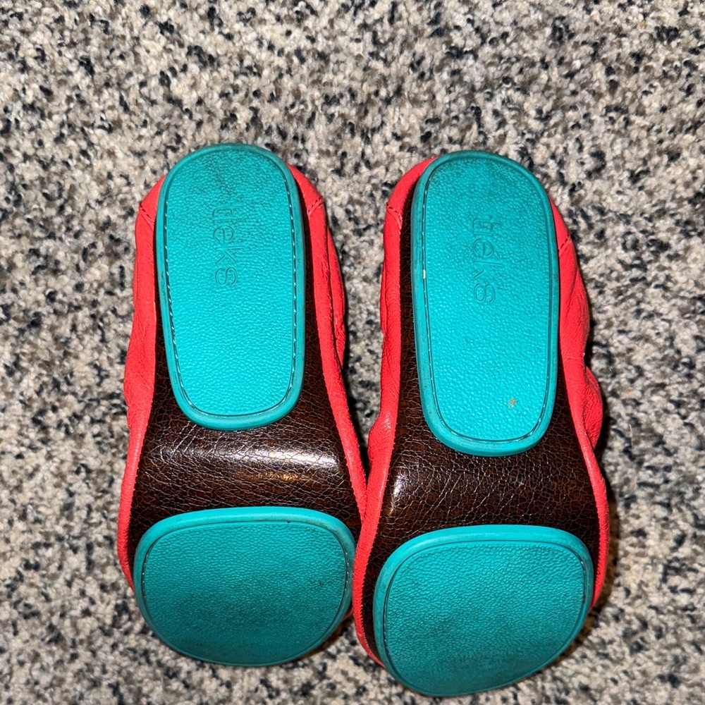Tieks by Gavireli Coral Poppy Flats - Picture 3 of 5